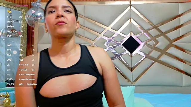 Snapshot of Sluttyandmature chatting on March 6, 2026, 12:44 pm Sluttyandmature online show from March 6, 2026, 12:44 pm