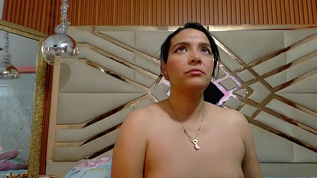 Snapshot of Sluttyandmature chatting on April 2, 2026, 12:12 pm Sluttyandmature online show from April 2, 2026, 12:12 pm