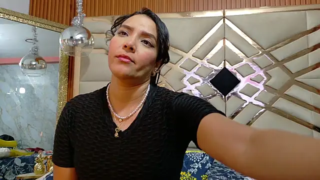 Snapshot of Sluttyandmature chatting on April 1, 2026, 12:50 pm Sluttyandmature online show from April 1, 2026, 12:50 pm