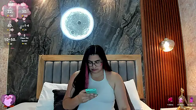 BellaPeers  online show from September 10, 2025, 12:04 pm