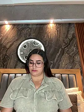 BellaPeers  online show from March 16, 2026, 11:25 am