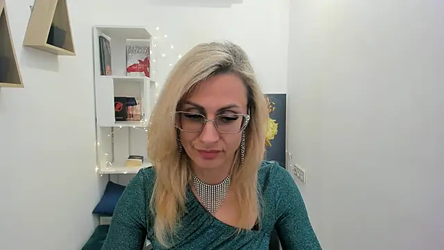 MuseOfStage online show from March 5, 2025, 11:28 am