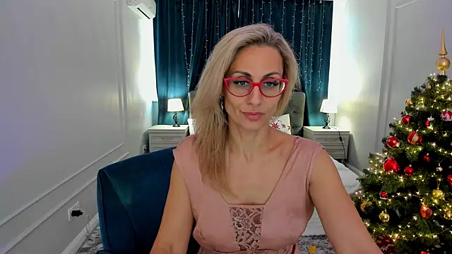 MuseOfStage online show from December 16, 2025, 11:36 am