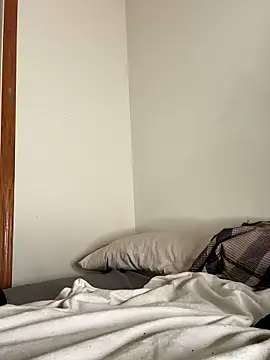 kianamiller19 online show from January 13, 2026, 7:01 am