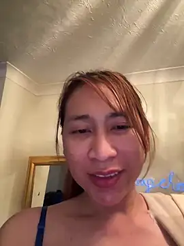 cieloadriano2024 online show from December 13, 2024, 9:51 pm