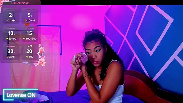 Snapshot of sasha_fox00 chatting on September 21, 2025, 5:45 am sasha fox00 online show from September 21, 2025, 5:45 am