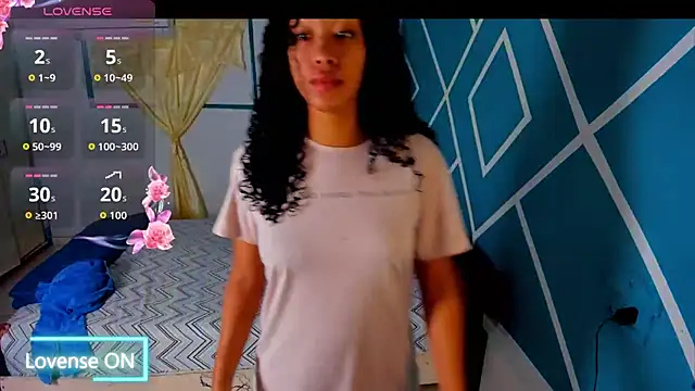 Snapshot of sasha_fox00 chatting on September 27, 2025, 4:29 am sasha fox00 online show from September 27, 2025, 4:29 am