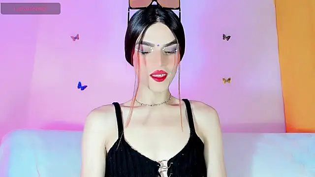 Snapshot of TatiGil chatting on January 11, 2026, 9:33 pm TatiGil online show from January 11, 2026, 9:33 pm