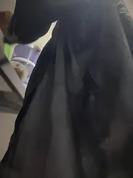 Thyana LS online show from February 26, 2025, 1:00 pm