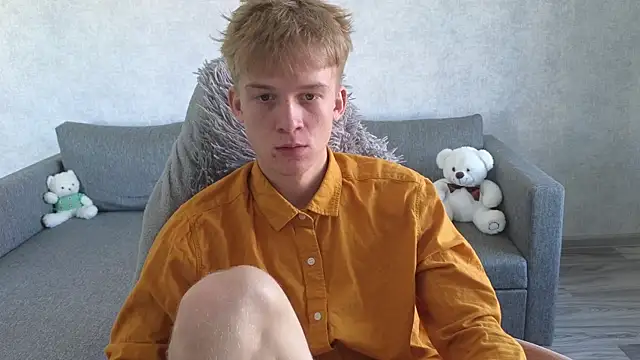 Snapshot of sweetserenity5 chatting on September 18, 2025, 5:32 am sweetserenity5 online show from September 18, 2025, 5:32 am