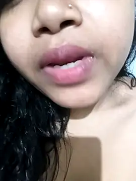 Snapshot of hotbaby_5 chatting on January 13, 2026, 7:34 am hotbaby 5 online show from January 13, 2026, 7:34 am