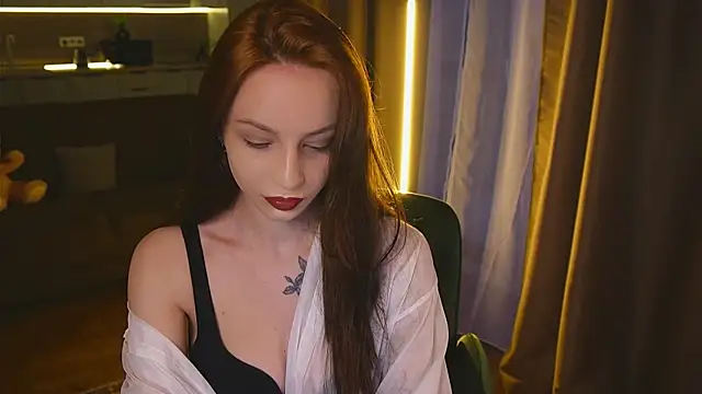 Snapshot of wowmolly chatting on November 17, 2025, 1:04 pm wowmolly online show from November 17, 2025, 1:04 pm