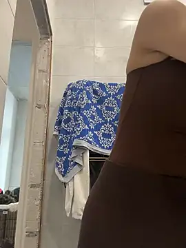Snapshot of CharleneWoods chatting on March 2, 2025, 5:44 am CharleneWoods online show from March 2, 2025, 5:44 am