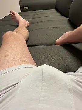 Snapshot of w12er chatting on February 9, 2026, 7:12 pm w12er online show from February 9, 2026, 7:12 pm