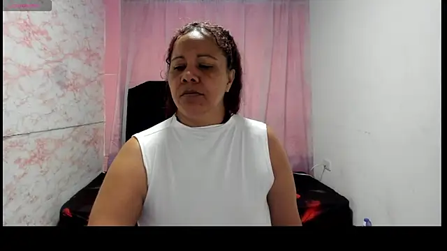 Snapshot of Brunette_sasha chatting on May 21, 2026, 12:13 pm Brunette sasha online show from May 21, 2026, 12:13 pm