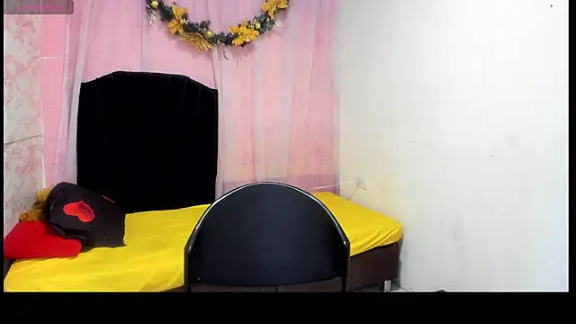 Snapshot of Brunette_sasha chatting on April 17, 2026, 12:41 pm Brunette sasha online show from April 17, 2026, 12:41 pm