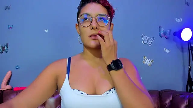 Snapshot of Kaira_mosse chatting on June 12, 2026, 3:10 pm Kaira mosse online show from June 12, 2026, 3:10 pm
