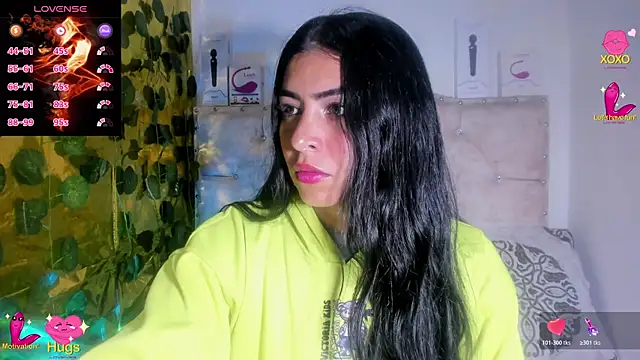 Snapshot of cristalconnorr chatting on October 24, 2025, 4:28 pm cristalconnorr online show from October 24, 2025, 4:28 pm