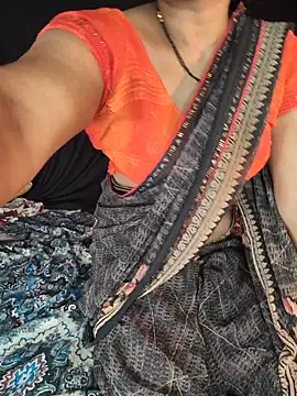 Snapshot of Shivani_Mumbai85 chatting on April 29, 2026, 5:28 pm Shivani Mumbai85 online show from April 29, 2026, 5:28 pm