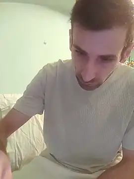 Snapshot of Davlupweed93 chatting on November 5, 2025, 9:01 am Davlupweed93 online show from November 5, 2025, 9:01 am