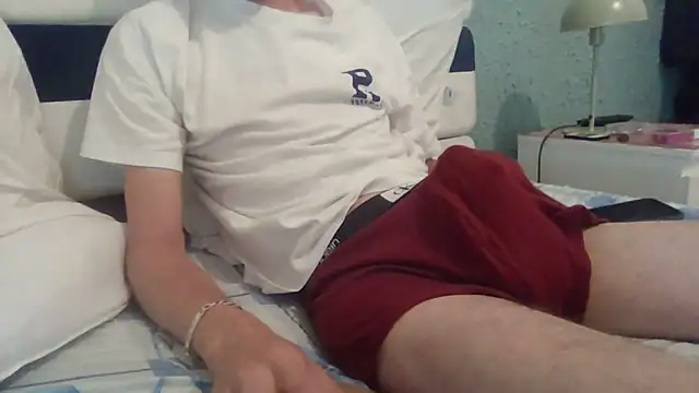 Snapshot of passif520 chatting on June 1, 2026, 3:22 pm passif520 online show from June 1, 2026, 3:22 pm