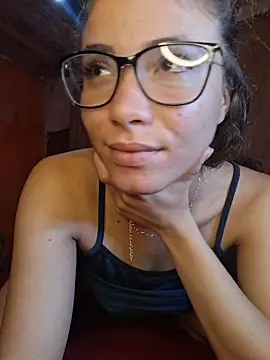 HelenHoltz online show from July 2, 2026, 3:29 pm