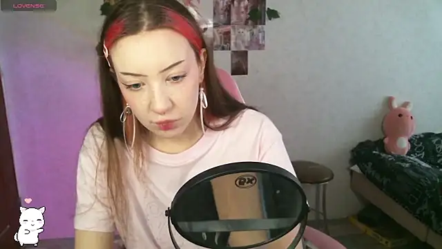 SweetieMollyy online show from March 3, 2025, 7:57 am