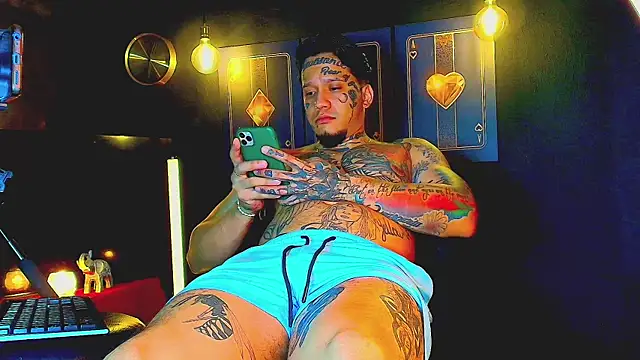 Snapshot of daimond_hope666 chatting on November 18, 2025, 8:34 pm daimond hope666 online show from November 18, 2025, 8:34 pm