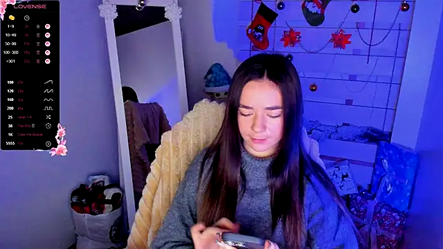 Bella XO online show from December 3, 2025, 8:25 am