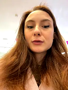 Dina Tease online show from November 4, 2025, 1:15 pm