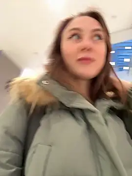 Dina Tease online show from November 20, 2025, 12:39 pm