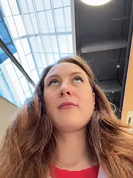 Dina Tease online show from October 13, 2025, 12:40 pm