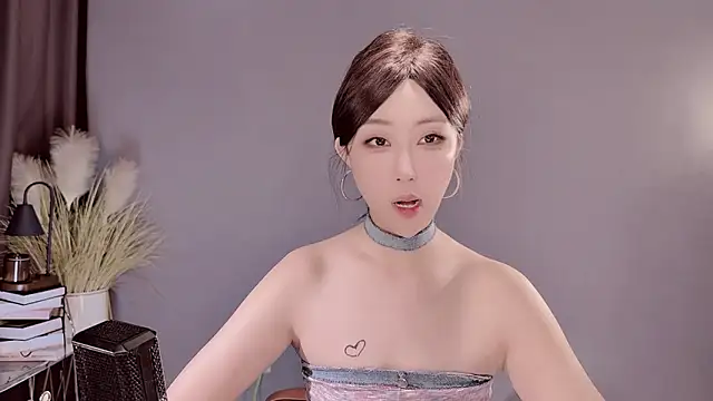 jingling666 online show from February 25, 2025, 3:31 pm