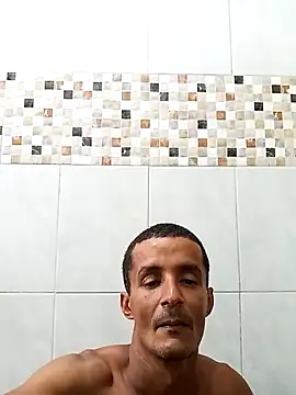 morenogato100 online show from January 7, 2026, 7:30 pm