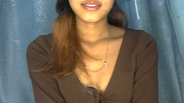 Snapshot of jassi-just18 chatting on February 2, 2025, 4:11 pm jassi-just18 online show from February 2, 2025, 4:11 pm