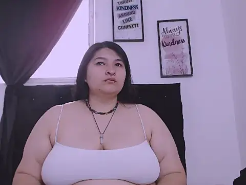  69HONRY online show from October 19, 2025, 1:36 pm