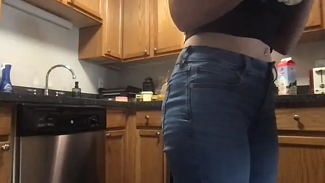 bigb00tyjudyyX online show from October 19, 2025, 3:26 pm