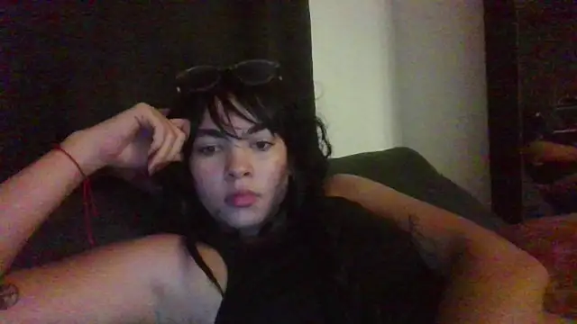 Kiri Cutee online show from March 3, 2025, 8:19 am