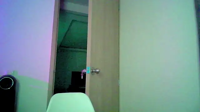 Kiri Cutee online show from September 17, 2025, 4:14 am