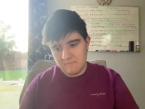 Yann 18 online show from February 19, 2026, 11:45 pm