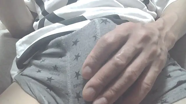 Snapshot of ma_a_tan chatting on October 13, 2025, 5:58 pm ma a tan online show from October 13, 2025, 5:58 pm