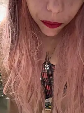 Snapshot of Porcella96 chatting on April 13, 2026, 8:40 am Porcella96 online show from April 13, 2026, 8:40 am