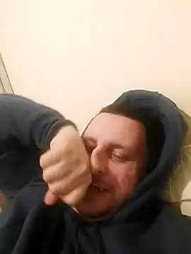 Snapshot of HE-M123 chatting on December 14, 2024, 11:23 pm HE-M123 online show from December 14, 2024, 11:23 pm