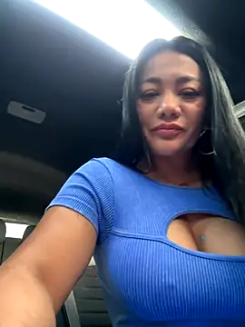 Abril10  online show from November 8, 2025, 1:14 pm