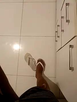 Snapshot of Pau_de_mel20 chatting on March 9, 2025, 7:59 pm Pau de mel20 online show from March 9, 2025, 7:59 pm