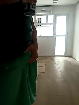 Snapshot of Pau_de_mel20 chatting on December 3, 2024, 10:34 am Pau de mel20 online show from December 3, 2024, 10:34 am