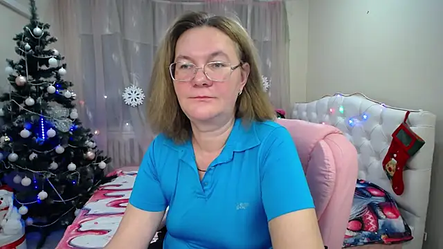 Snapshot of HolyMilfa chatting on January 19, 2025, 4:36 pm HolyMilfa online show from January 19, 2025, 4:36 pm