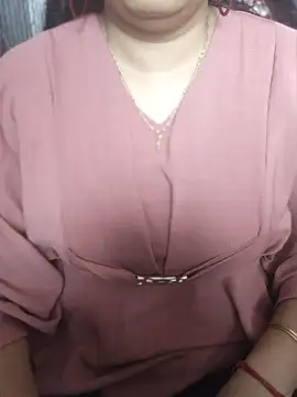 Snapshot of QueenHaryana chatting on July 8, 2026, 5:08 am QueenHaryana online show from July 8, 2026, 5:08 am