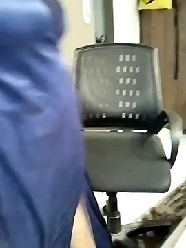 Snapshot of QueenHaryana chatting on November 10, 2025, 6:29 am QueenHaryana online show from November 10, 2025, 6:29 am