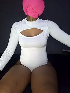 lisa larry88 online show from October 21, 2025, 2:00 am